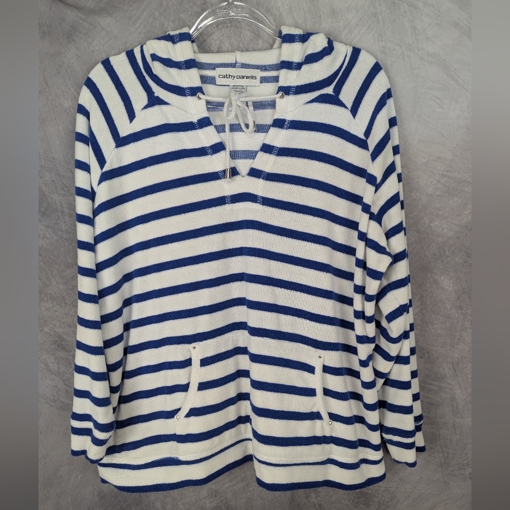 Cathy Daniels Petite Extra Large Long Sleeved Terry Beach Cover Up Hoodie